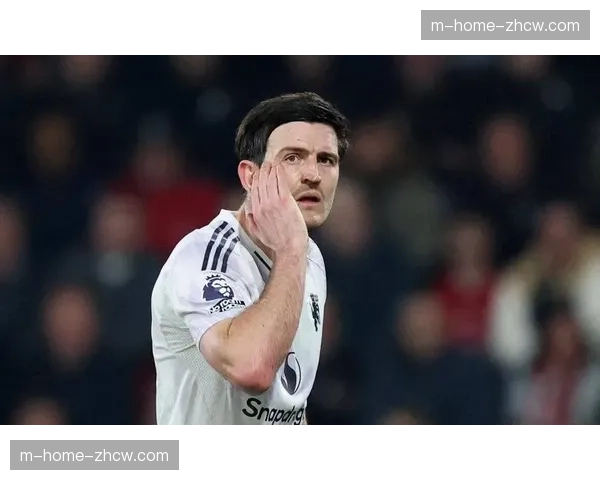 伯恩茅斯转换进攻速度惊人 克里斯蒂远射展现战术执行力